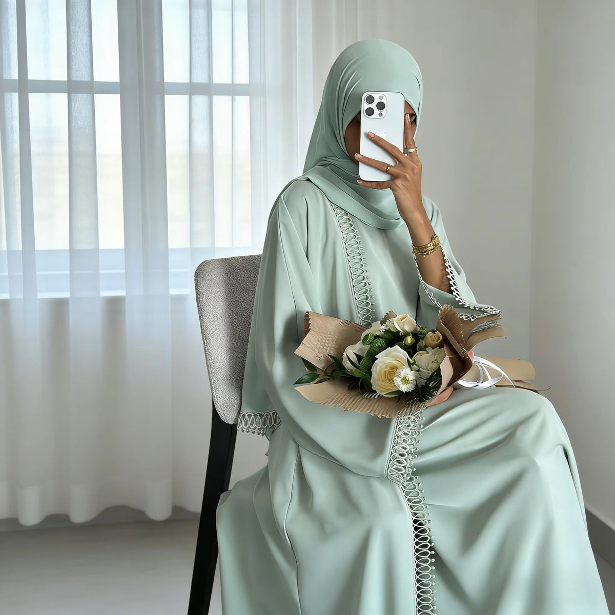 Mariam Abaya 2 Piece Set in Soft Green