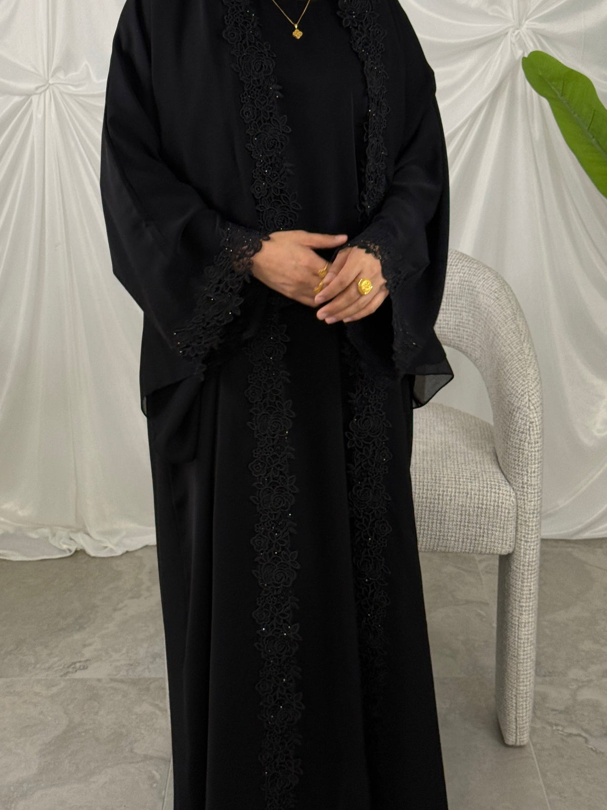 Mira Elegant 3 Piece Lace Abaya Set in Black