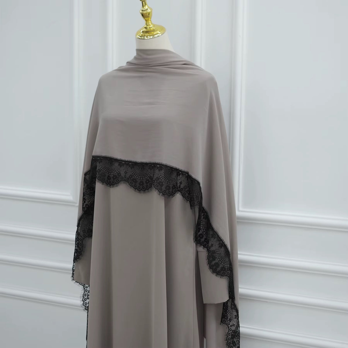 Sila Abaya and Hijab Set