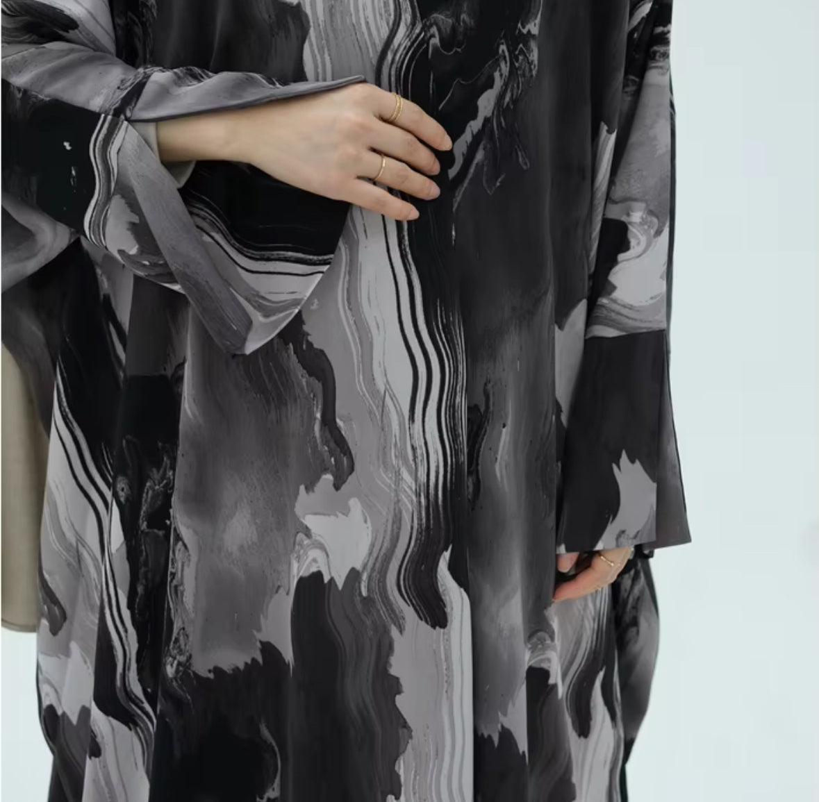 Soraya Grey Marble Print Abaya