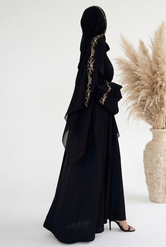 Alya Abaya and Hijab Set in Black